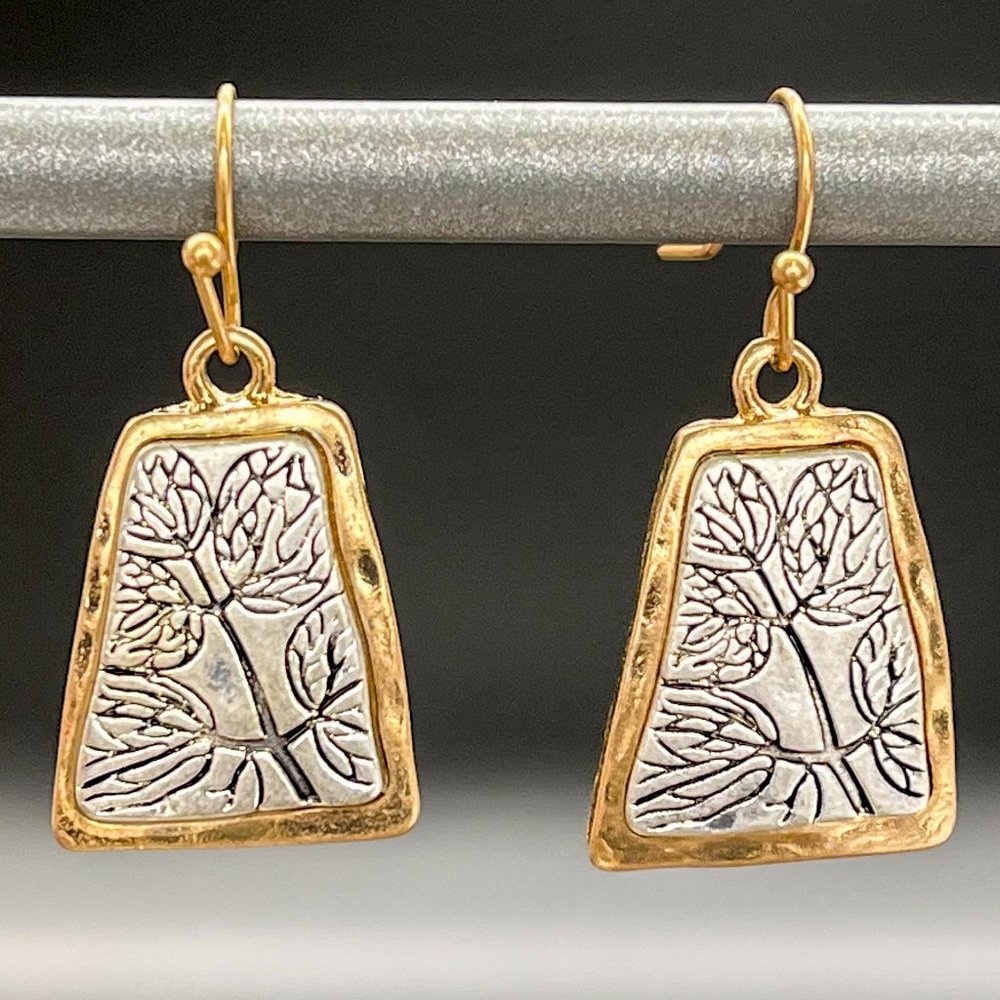 Etched Leaf Design Drop Earrings - Picture 5 of 5
